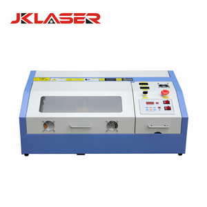 Cortador láser de CO2 de tamaño más pequeño, máquina láser 3020, grabado, Control M2, cama de nido de abeja, 15cm, elevación hacia arriba y hacia abajo - Product Image 6
