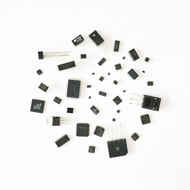 MT58L64L36DT-7.5 TQFP-100(14x20.1) SRAM IC Integrated Circuit ICs Static Random Access Memory IC Chip MT58L64L36DT-7.5