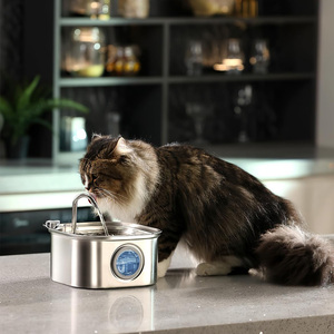 Fontaine à eau automatique pour animaux de compagnie en acier inoxydable en forme de bouteille de 3,2 L pour chats et chiens, batterie rechargeable, pompe silencieuse - Product Image 2