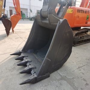 Excavatrice hydraulique sur chenilles Volvo EC480 d'occasion, 48 tonnes, pour travaux miniers, construction et terrassement - Product Image 6