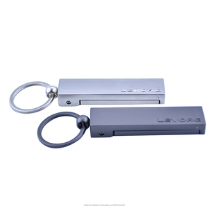 Bolsa de soporte colgador de teléfono móvil multifunción con logotipo personalizado en blanco sublimación de llavero de metal de <span class=keywords><strong>marvel</strong></span> personalizado - Product Image 2