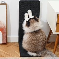 Griffoir vertical en forme de L pour chat, mignon et pratique, avec protection de meubles, emballage en carton