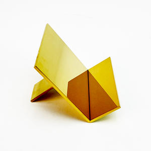 AURORA Présentoir de bureau portable moderne en acier inoxydable personnalisable, multifonctionnel pour bijoux, portefeuille, sac à main - Product Image 3