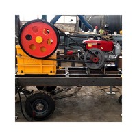 Concasseur à béton fiable tenu dans la main petit moteur diesel Mini concasseur de roche en pierre portable prix concasseur à mâchoires