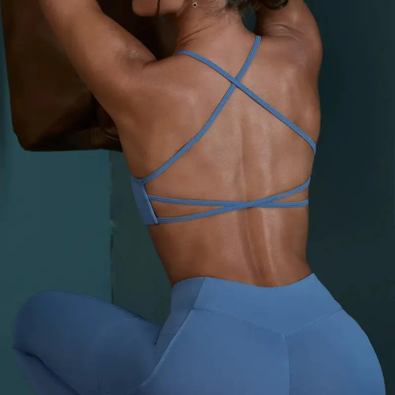 Custom Logo Sujetador Deportivo Yoga Top Strappy Cross Back Nude Sexy Sports Bra For Women