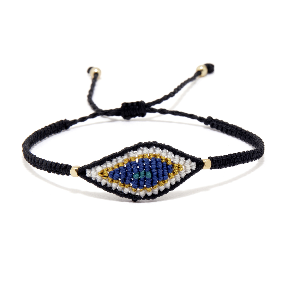 4.Black & Blue & White