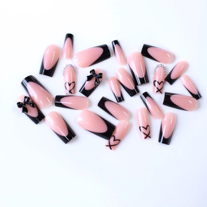 Kit de 24 faux ongles à presser en ABS <span class=keywords><strong>noir</strong></span> moyen <span class=keywords><strong>avec</strong></span> bordure, décoration 3D nœud papillon et <span class=keywords><strong>strass</strong></span> pour les doigts - Product Image 4