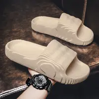 Sandales plates confortables et souples pour hommes, tendance, haute qualité, chaussures d'extérieur, Design unisexe, collection