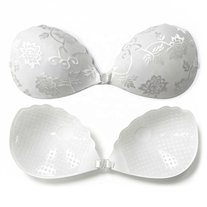 Sujetador Adhesivo Invisible de Silicona, Lavable y Reutilizable, con Copas Redondas de Encaje, sin Tirantes, sin Espalda, Efecto Push-Up para Mujer - Product Image 3