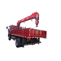 Camion-grue de construction pour le levage de matériaux de construction, la décoration de villas et les projets résidentiels haut de gamme