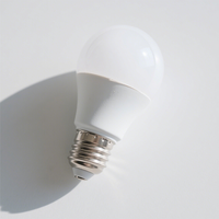Prix usine 5W 7W 9W 12W 15W 18W 20W 24W E27 B22 E26 120V 230V Led Ampoule pour la maison Éclairage intérieur SKD Matières premières PCB DOB
