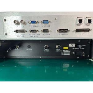 Ensemble optique de miroir laser ESI 38080-4ADS, utilisé tel quel, pièces d'équipement semi-conducteur d'occasion - Product Image 1