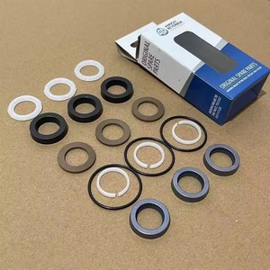 High Quality 18*28 XR <strong>Seal</strong> Repair Kit Annovi Reverberi Pressure Washer Pump FKM+Fabric Premium <strong>Seals</strong> Packaging - Product Image 3