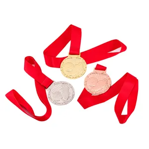 Profesyonel döküm ödülü spor şerit özel basketbol futbol altın madalyalar ile Metal madalya yapmak