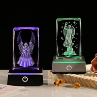 Lampe de nuit en cristal carrée gravée au laser 3D personnalisée avec base éclairée au toucher pour cadeaux ou ornements