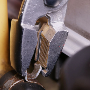 <span class=keywords><strong>Pince</strong></span> à ressort en acier professionnelle <span class=keywords><strong>pince</strong></span> à tuyau auto-tendante multidirectionnelle colliers de serrage à bande choix du fabricant - Product Image 3