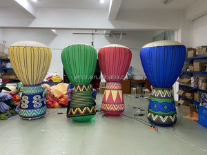 Djembe Inflable Colorido Personalizado y Tambores <span class=keywords><strong>Africanos</strong></span> con Luz LED para Decoración <span class=keywords><strong>de</strong></span> Eventos - Product Image 5