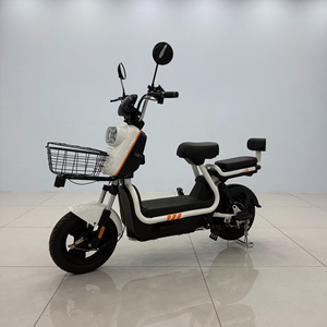 Bicicleta Eléctrica Urbana de 1200W con Faro LED Doble y Cesta de Carga Delantera - Product Image 4