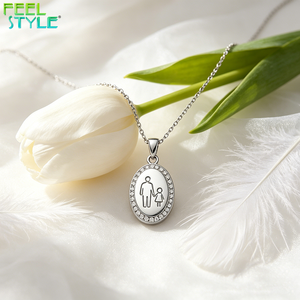 Collana con Ciondolo Ovale <span class=keywords><strong>in</strong></span> Acciaio Inossidabile '<span class=keywords><strong>Padre</strong></span> e <span class=keywords><strong>Figlio</strong></span> Mano nella Mano', Finitura Liscia, Regalo per la Festa del Papà - Product Image 6