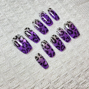 Uñas postizas hechas a mano-Efecto Ojo de Gato - Product Image 3