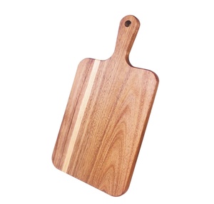 Grande planche à découper en bois d'acacia avec poignée pour la cuisine, forme de poisson, blocs de découpe personnalisés en bois massif avec trou de suspension - Product Image 1