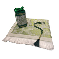 Ensemble Cadeau de Tapis de Prière 5 Articles de Haute Qualité Tapis de Prière Sejadah Janamazi Produits Islamiques Toutes Couleurs