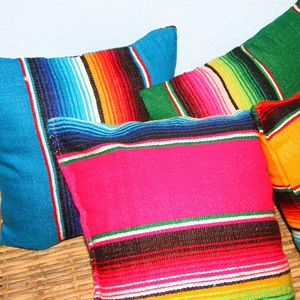 OEM cuadrado <span class=keywords><strong>mexicano</strong></span> rayas almohada estilo étnico hecho poliéster ecológico extraíble lavable para uso doméstico sofá lectura cama descanso - Product Image 2