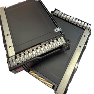 HPE PM1733 1.92TB U.3 NVME Enterprise Solid State <b>Drive</b> - Product Image 2
