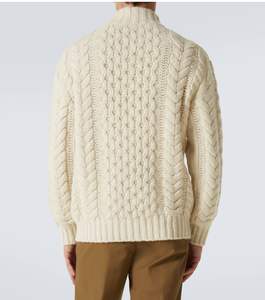 Pull-over d'affaires pour homme de style Old Money personnalisé |   Tricot épais d'hiver à col montant torsadé avec logo brodé - Product Image 4