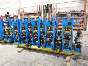 Machine de fabrication de tubes et de tuyaux en acier inoxydable par soudage et découpe laser de qualité industrielle pour acier 304/316L, capacité de 1 à 15 m/min - Product Image 3