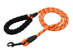 สายจูงสุนัขไนลอนสีแดงพร้อมที่จับบุนวมแบบเรียบง่ายสำหรับสุนัข - Product Image 6