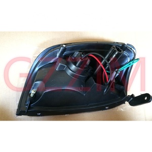 ไฟมุมรถ อะไหล่รถยนต์ ไฟเลี้ยว สำหรับรถกระบะ นิสสัน 720 ปี 2001 - Product Image 2