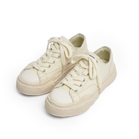 Chaussures de marche décontractées unisexes personnalisées en gros, à semelle épaisse, rehaussantes, en toile, avec semelle extérieure en caoutchouc, confortables et légères