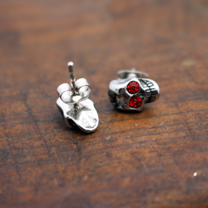 Yunnique – boucles d'oreilles en forme de crâne, incrustation de Zircon rouge, Style Punk, bijoux unisexes à la mode - Product Image 5