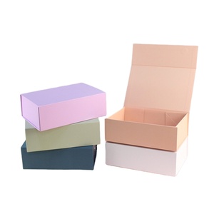 Cajas Rígidas de Cartón Kraft Biodegradables con Logotipo Personalizado, Caja Magnética Plegable de Papel para Empaque de Joyería de Lujo, Regalos y Perfumes - Product Image 1