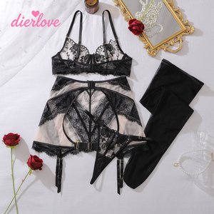 Ensemble de lingerie de luxe noir avec broderie florale, soutien-gorge à armatures, <span class=keywords><strong>porte</strong></span>-jarretelles et lanières de jambe, orné de boucles et de fermoirs exotiques - Product Image 3
