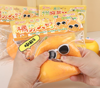Jouet à presser en forme de gros fruit Xinhui, à récupération lente, forme mignonne et originale, jouet doux anti-stress