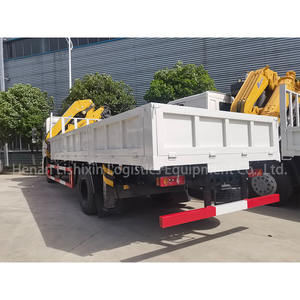 Dongfeng 4*2 8-Ton Linker Aandrijving Vrachtwagen Gemonteerde Kraantransporter Vouwboom Kraanwagen - Product Image 2