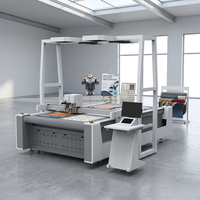 Machine de découpe à couteau oscillant Smart Vision pour l'industrie de l'affichage publicitaire, panneaux KT, PVC, mousse, feuilles acryliques, système CNC intelligent