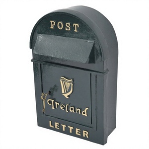 Excelente buzón de correos verde de Irlanda, contenedor de correo, buzón de jardín y buzón para decoración, hecho en La India - Product Image 1