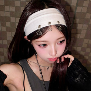 Fascia Elastica per Capelli Stile Punk con Fori Metallici Rotondi, Turbante <span class=keywords><strong>in</strong></span> Tessuto Elasticizzato per Festival Rock, Fascia per Capelli alla Moda per Donne - Product Image 1