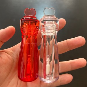 ISMAN Nuevo Tubo <span class=keywords><strong>de</strong></span> Brillo Labial en Forma <span class=keywords><strong>de</strong></span> Corazón <span class=keywords><strong>de</strong></span> 3 ml, Transparente, Rojo, Envase Vacío Bonito, Empaque Romántico para el Día <span class=keywords><strong>de</strong></span> San Valentín, Logotipo Personalizado - Product Image 2