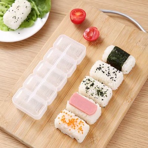Fabricante de moldes para <span class=keywords><strong>Sushi</strong></span>, Bola de arroz, prensa de alimentos, máquina para hacer rollos de arroz, molde para hacer prensa, herramienta DIY, triángulo, amor, corazón, estrella, forma de oso - Product Image 2