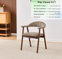 Chaise de salle à manger rembourrée en bois massif noyer OKAY Furniture, style nordique, avec accoudoirs et tissu rembourré