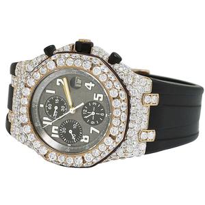 Reloj de cuarzo de moda con piedras de moissanita heladas que representan lujo premium y precisión notable - Product Image 3