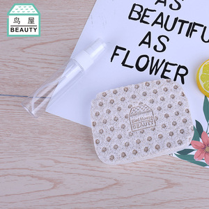 บีร์ด เฮาส์ บิวตี้ พัฟทำความสะอาดผิวหน้า PVA พร้อมขวดสเปรย์ สำหรับทุกสภาพผิว ปั๊มโลโก้สีทอง - Product Image 1