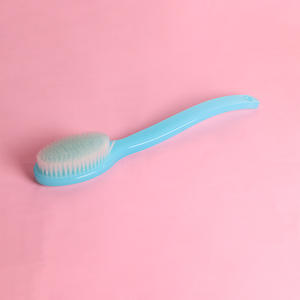 Cepillos de Baño Ovalados de Plástico al por Mayor para Fabricantes, con Mango Mediano y Largo, Cerdas Suaves y Material PS - Product Image 3