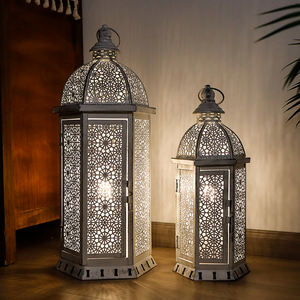 Ensemble de lanternes blanches de style vintage, lanternes de sol de style marocain, <span class=keywords><strong>grande</strong></span> lanterne en métal pour la décoration de mariage - Product Image 1