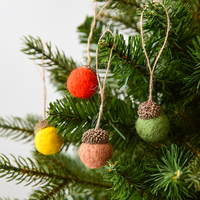 Ornements en feutre de laine en forme de gland et de pomme de pin en gros, décorations à suspendre pour sapin de Noël, accessoires pour couronnes d'automne pour la décoration de la maison en fêtes