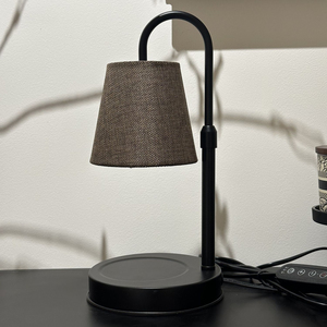 Lámpara de Mesa Moderna de Madera con Pantalla de Cristal Marrón, LED 2700K, Luz Cálida Suave, Diseño Flexible, Tamaño Grande para Decoración de Dormitorio - Product Image 5
